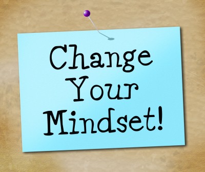 Change your mindset - We all know that having a broke mindset will get us nowhere. Now it's time to change and start creating a wealthy mindset to help us succeed financially.