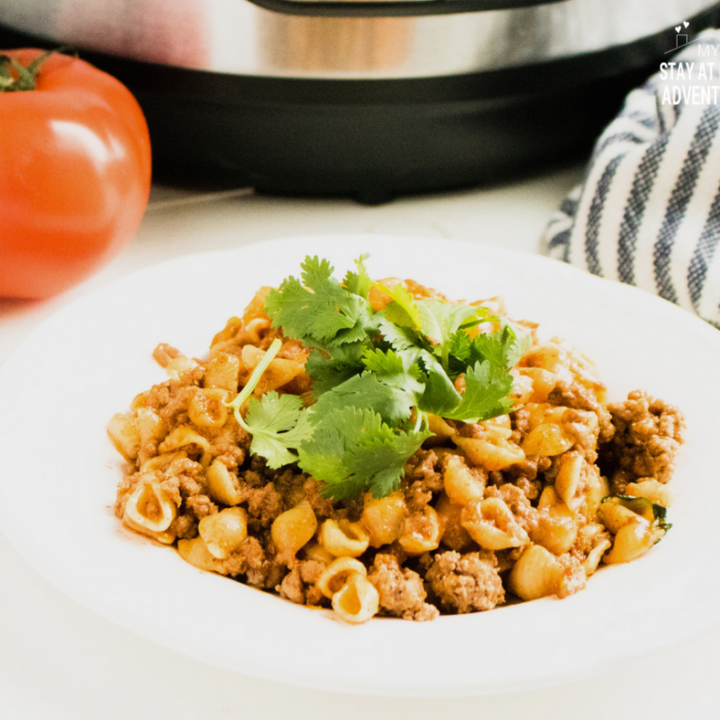 Instant Pot Cheesy Taco Pasta