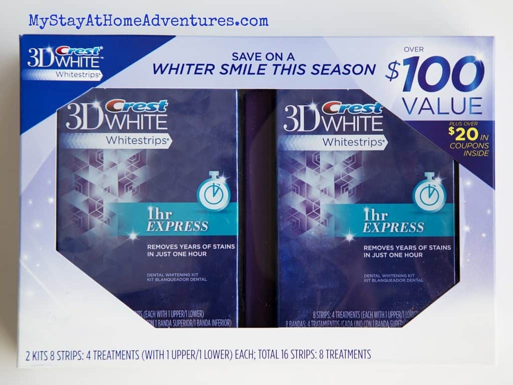 Looking for an affordable way to brighten your smile this season? We got the answer for you and a BOGO deal to match it! #HolidaySmile #Crest @walmart
