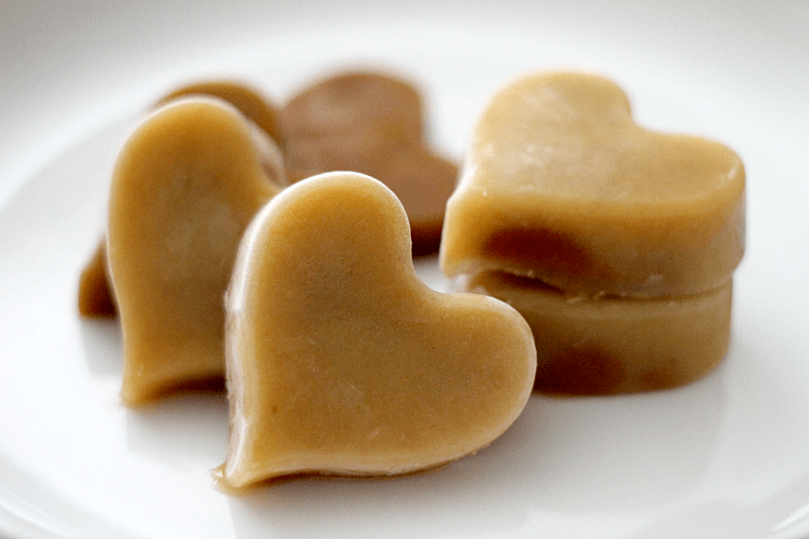 heart-shaped-applesauce-bites