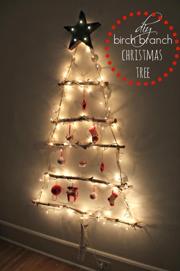 How Can I Decorate For Christmas With No Money?