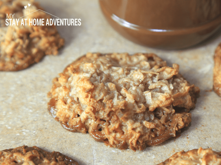 Besitos de Coco Con Nutella / Hazelnut Spread Coconut Macaroons