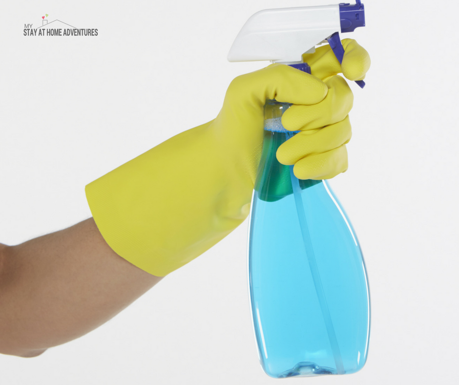 12 of The Best DIY Home Cleaning Recipes (& a Free Gift!)