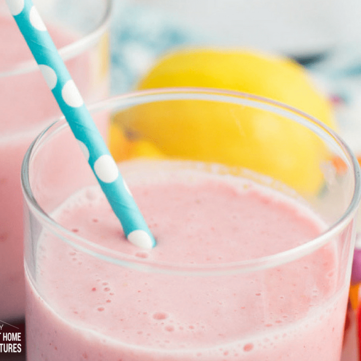 Delicious Lemon Strawberry Smoothie Recipe