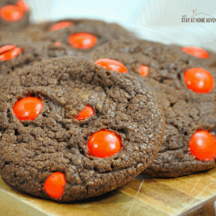 Delicious Nutella M&M Cookies