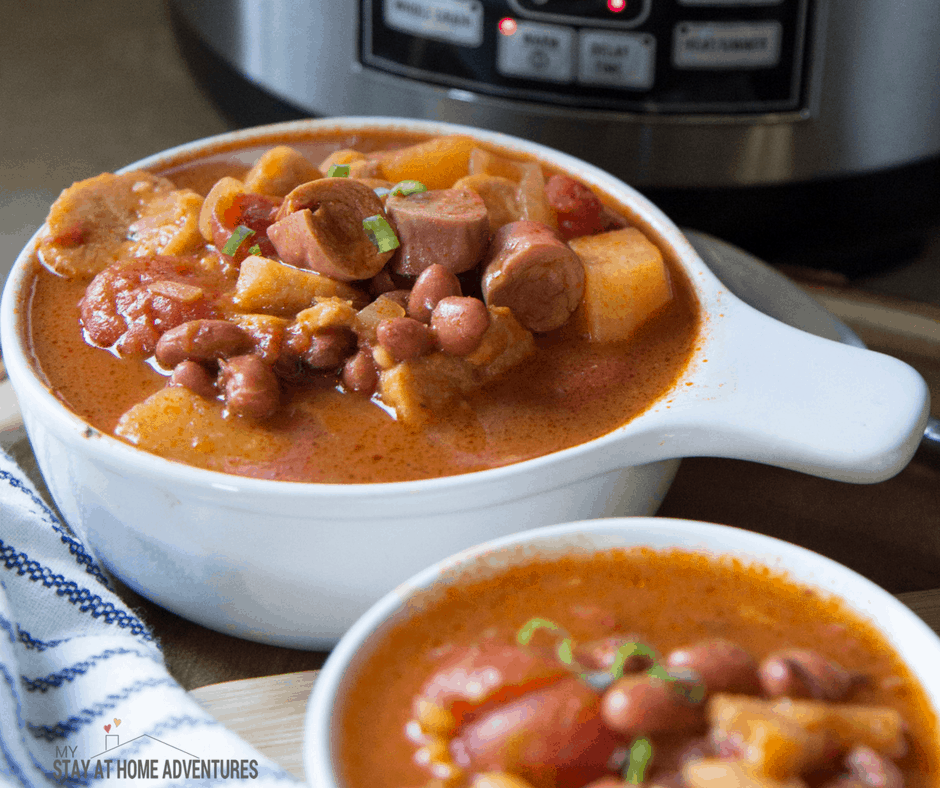 Habichuelas Guisada en cosedora de arroz / Rice Cooker Stewed Beans With Plantains