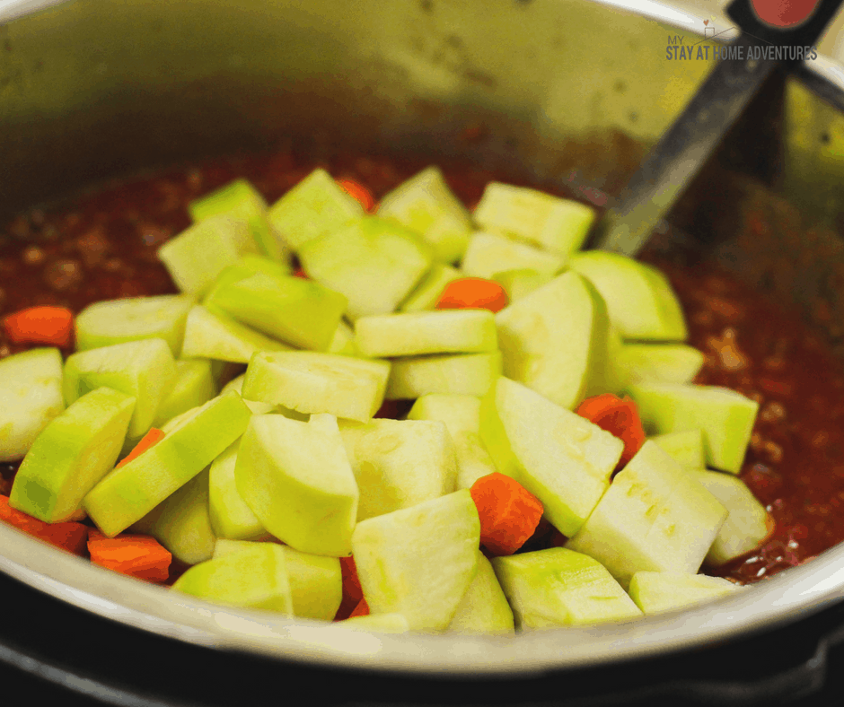 Homemade spaghetti sauce using fresh veggies.