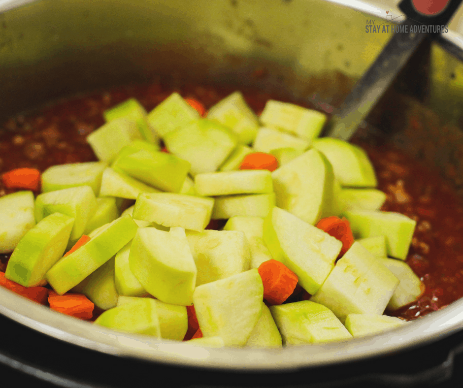 Homemade spaghetti sauce using fresh veggies. 