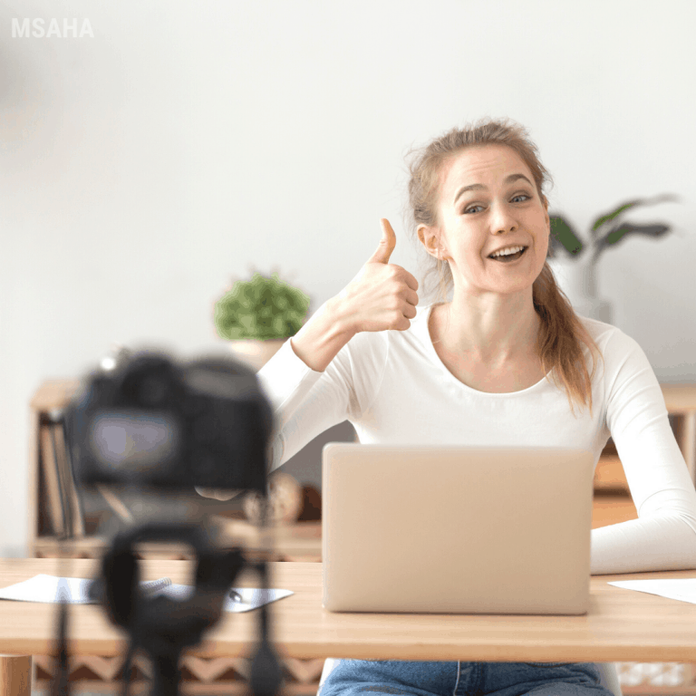 Blogging VS Vlogging: Which is Better for Making Money Fast