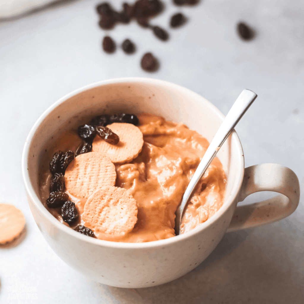 habichuela dulce in a mug with a spoon