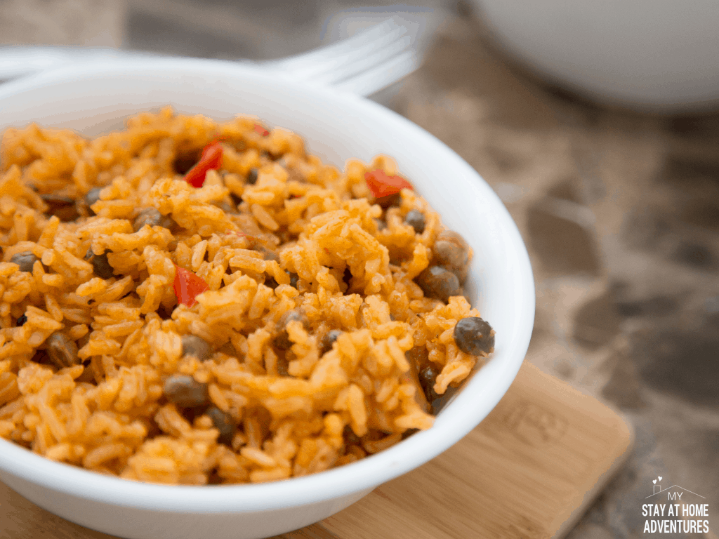 Arroz con gandules plated