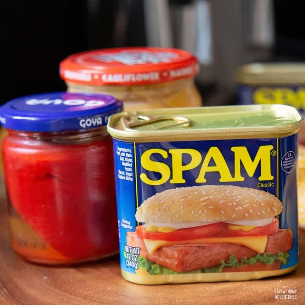 Photo of sandwichitos ingredients.