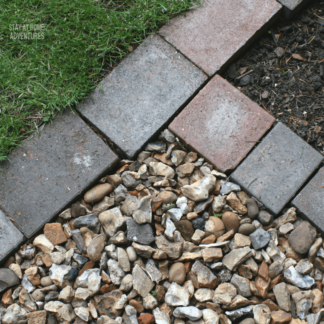 5 Cheap Garden Edging Ideas for Your Garden