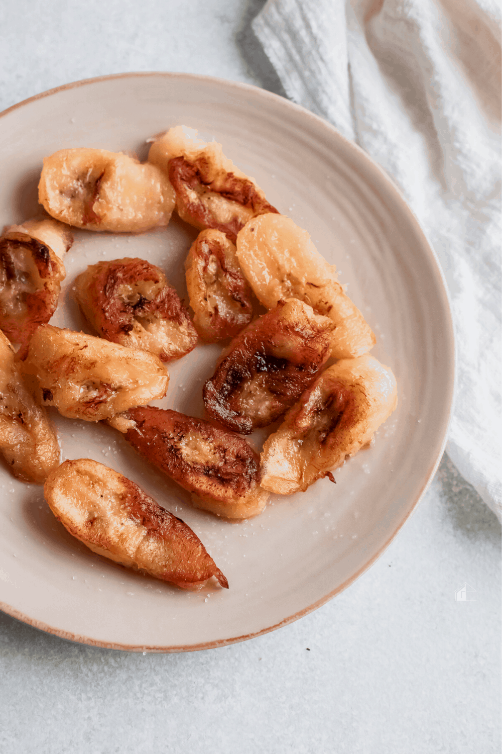 Call it amarillos or fried sweet plantain, it’s a favorite for being one of the best side dishes or have it as it is as a snack or dessert. via @mystayathome