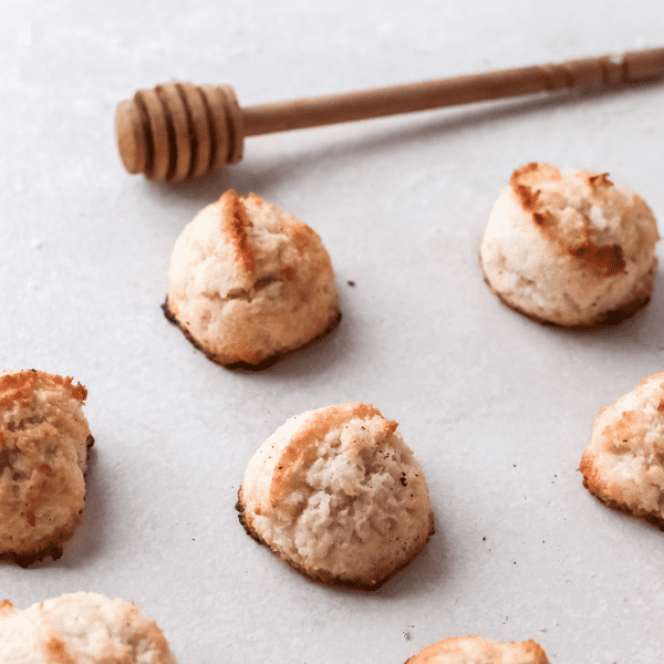 Cocadas on a flat surface