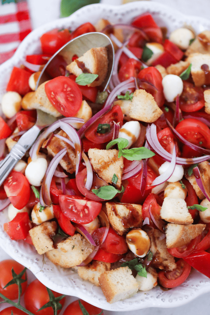 Panzanella salad served.