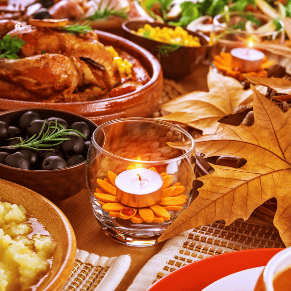 Thanksgiving table decoration