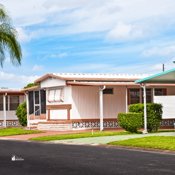 an image of mobile home