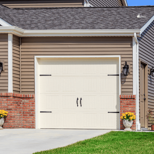 garage door image