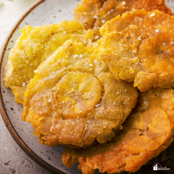 A closeup image of Tostones.