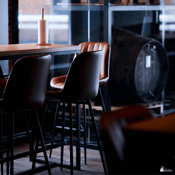 Commercial-style bar seating featuring easy-to-clean surfaces and durable materials suited for high-traffic spaces.