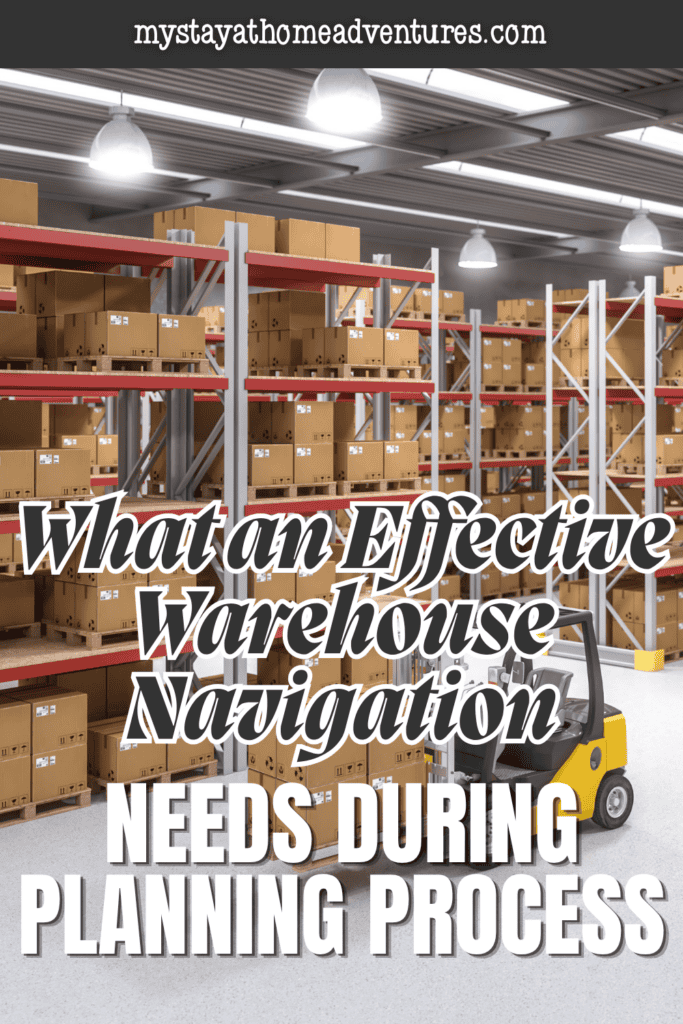 Large distribution facility with structured storage zones and equipment access routes, highlighting key elements of warehouse navigation planning.
